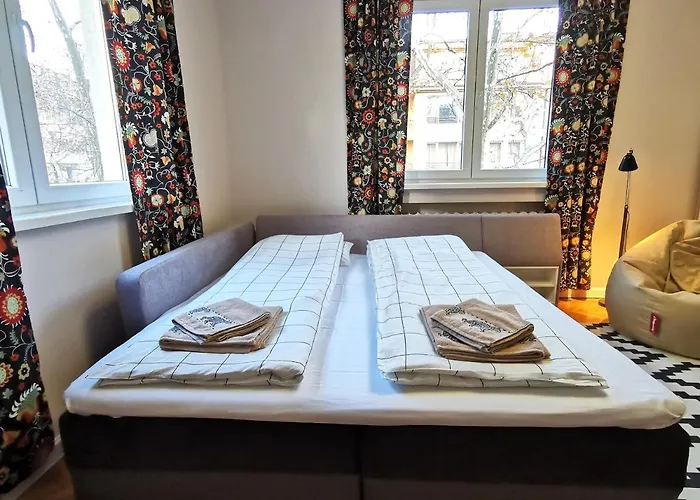 Апартамент Beautifully Decorated Functional