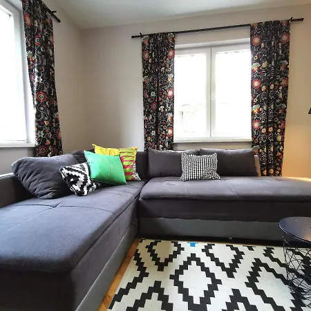 Апартаменты Beautifully Decorated Functional София